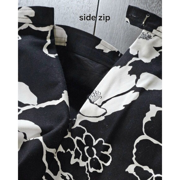 Talbots Black White Floral Cotton A Line Skirt Size 4 PETITE Lined - Picture 9 of 9